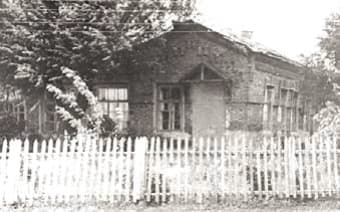 Земская школа постройки начала XX века